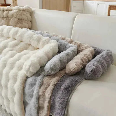 New Faux Rabbit Fur Large Dog Mat Cat Bed Pet Mattress Fun Luxury Plush Pet Bed Suitable for Small To Medium Dogs and Cats